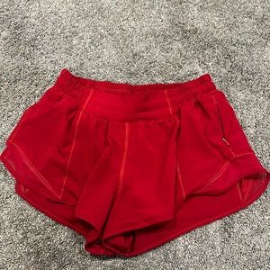 lululemon hotty hot shorts